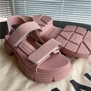 GANNI Pink Rubber Sandal